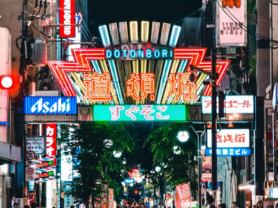 Dotonbori: Osaka's Vibrant Foodie Paradise