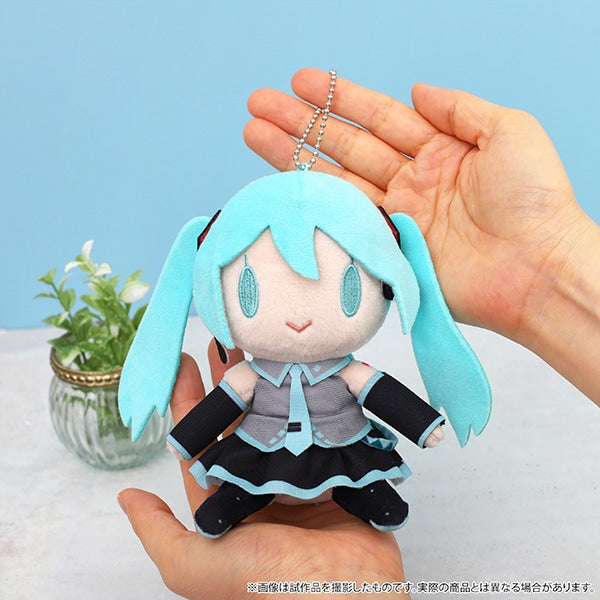 Movic Hatsune Miku Plush Mascot