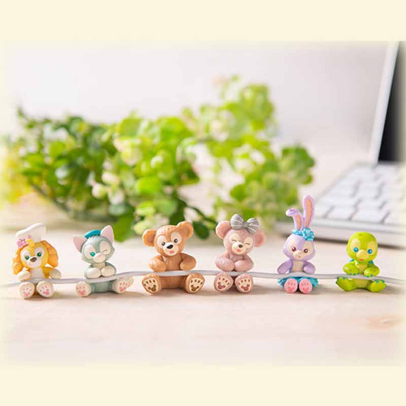 Disney Duffy & Friends Fun Times Forever Cable Organizer Figure Collection (Complete Set)