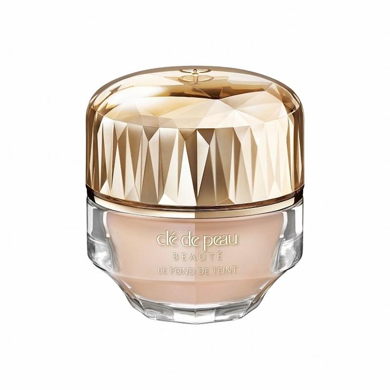 Clé de Peau Beauté Tinted Foundation (OC10)
