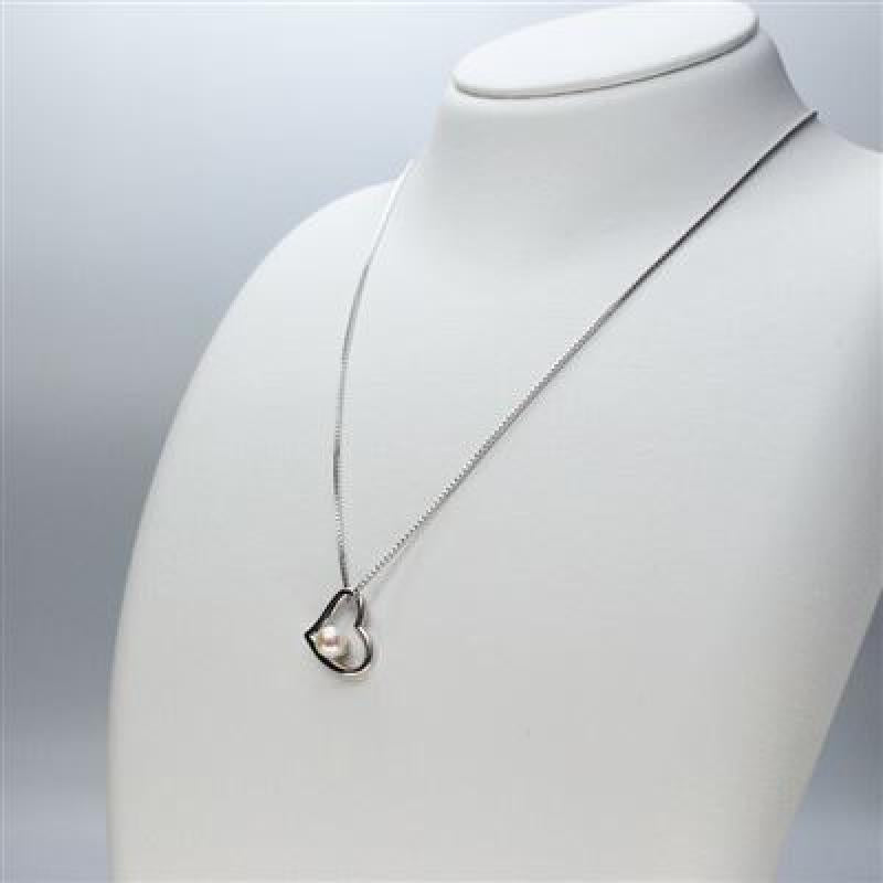 Doi Pearl Akoya Pearl Silver Heart-shaped Pendant