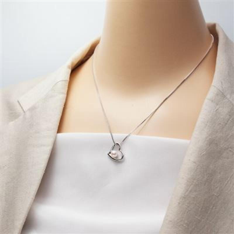 Doi Pearl Akoya Pearl Silver Heart-shaped Pendant