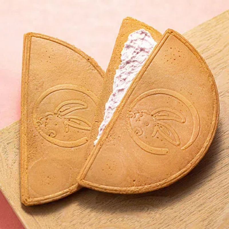 PREORDER Kamakura Goro Half Moon White Peach Cream Cookies