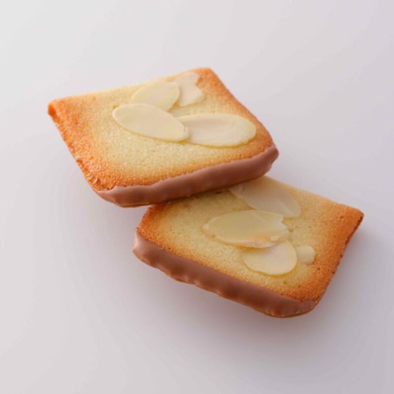 YOKUMOKU Autumn and Winter Limited Edition Almond Chocolate Cookies