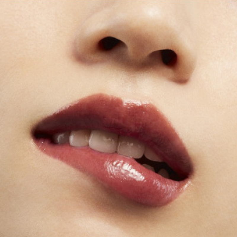 KANEBO Rouge Star Vibrant Lipstick (3.7g)