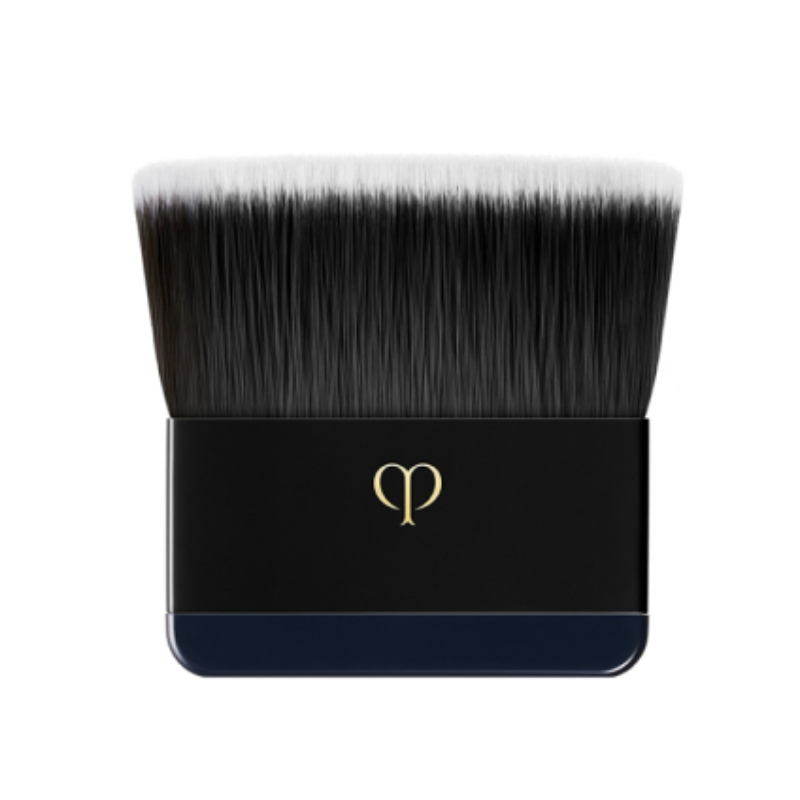 Shiseido Clé de Peau Beauté Radiant Powder Foundation Brush