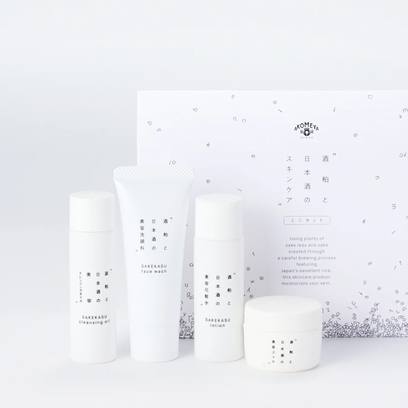 AKOMEYA TOKYO Sake Lees and Sake Mini Skincare Set