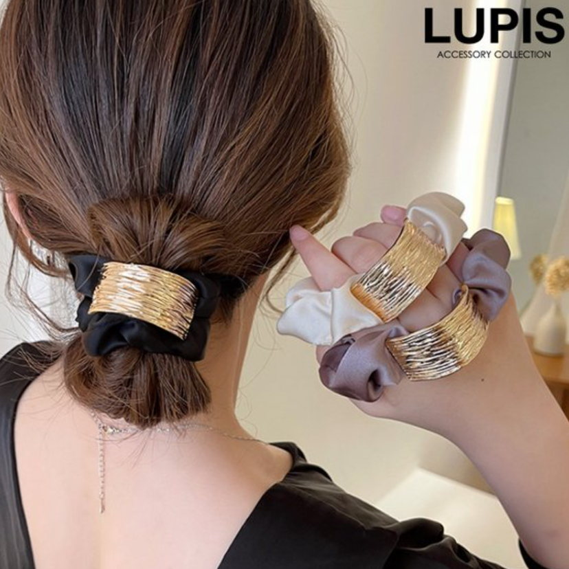 LUPIS Ivory Scrunchie with Metal Plate