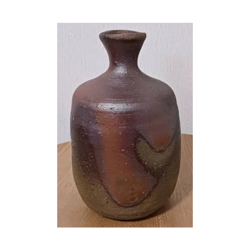Kameya Japan Tradition - Bizen ware Sake Bottle and Matcha Tea Bowls by Jumpei Kaneshige
