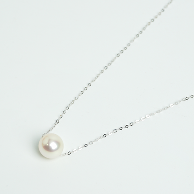 Pearlyuumi Hanadama-Grade Akoya Pearl Necklace 8-8.5 mm 18K White Gold Single Pearl Pendant Necklace