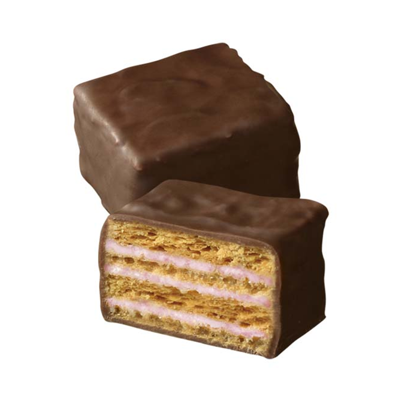 Bourbon Millefeuille Chocolat Amaou Strawberry Cookies