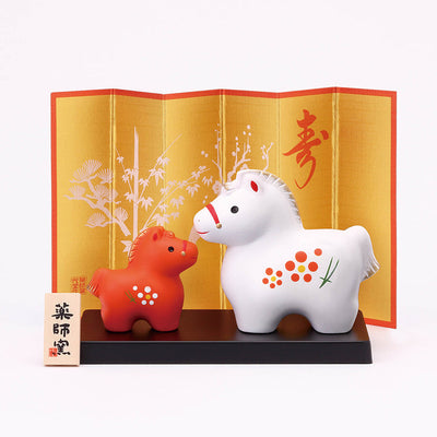 Yakushigama Radiant Fortune Red White Horse Small