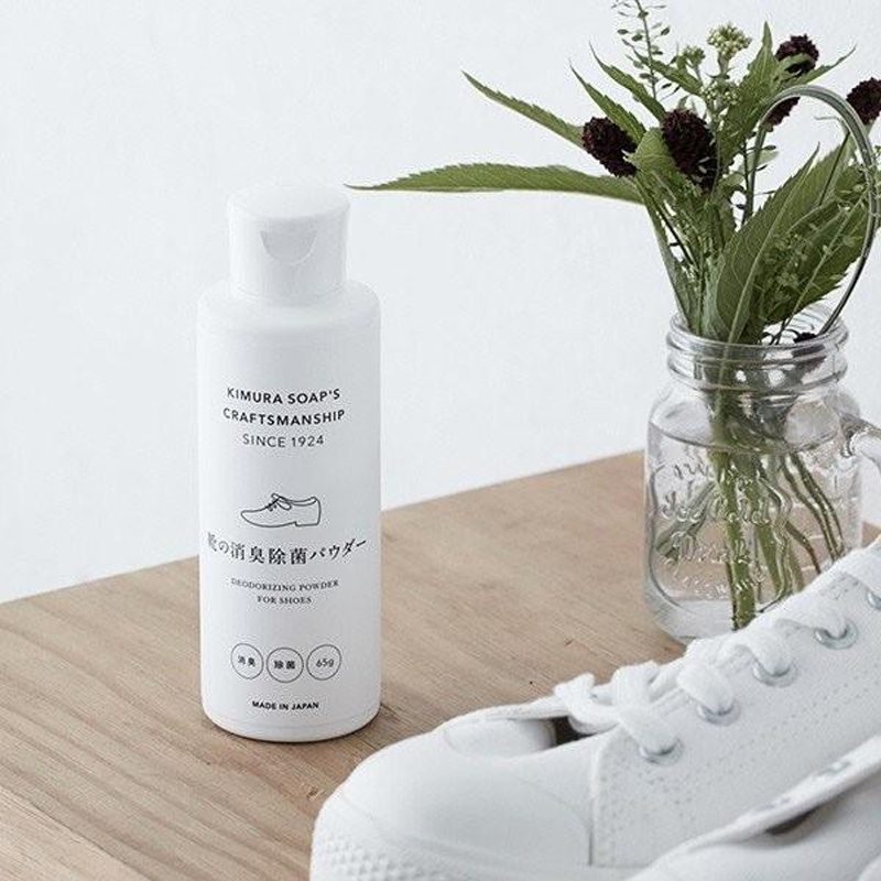 Kimura Soap CRAFTSMANSHIP Shoe Deodorizing and Disinfecting Powder