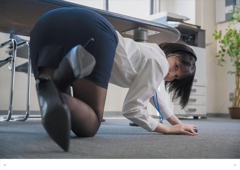 PREORDER Office Lady Fetish Pose Photography Reference Book for Artists