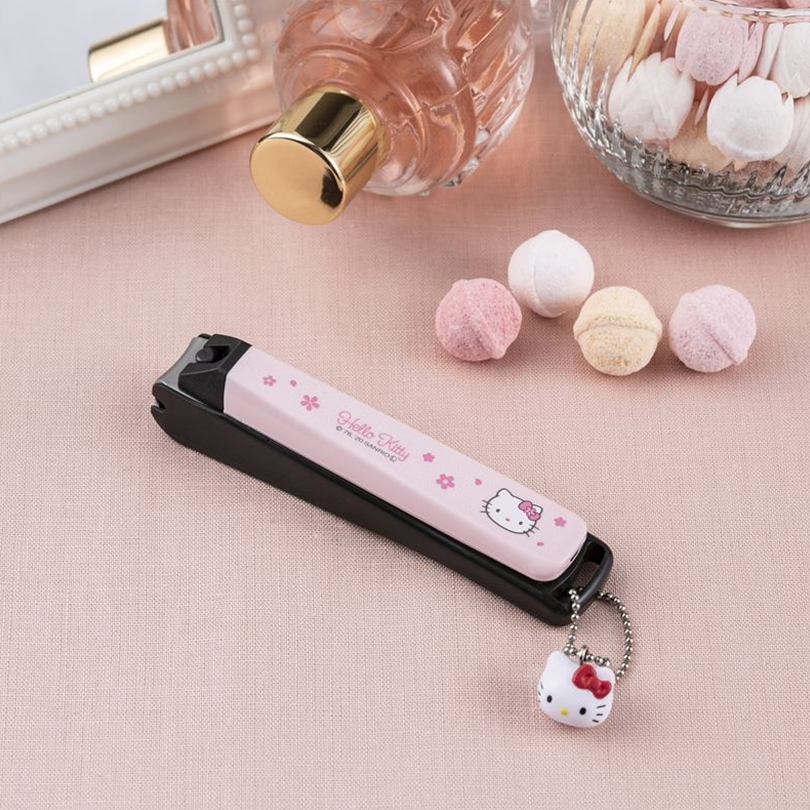 Kai Hello Kitty Sakura Medium Nail Clippers