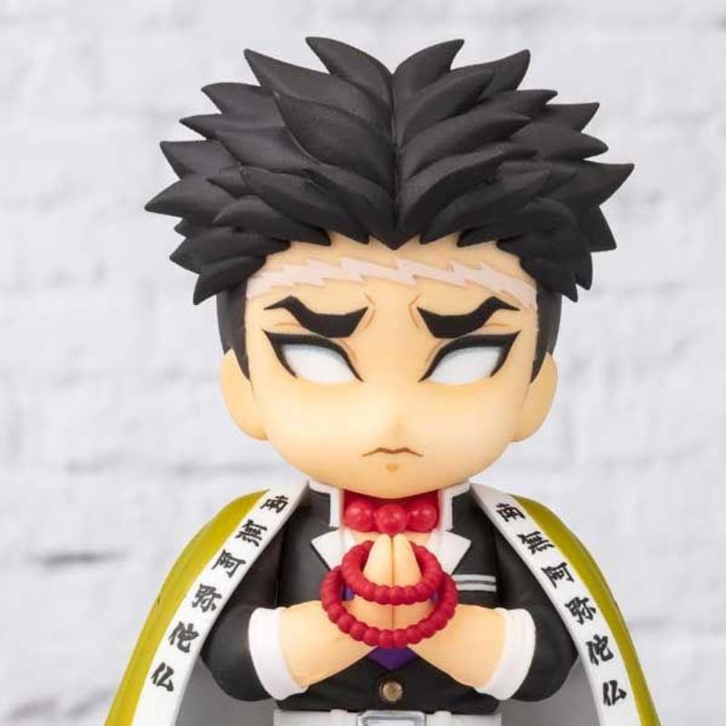 Bandai Figuarts mini Demon Slayer: Kimetsu no Yaiba Gyomei Higejima Figure