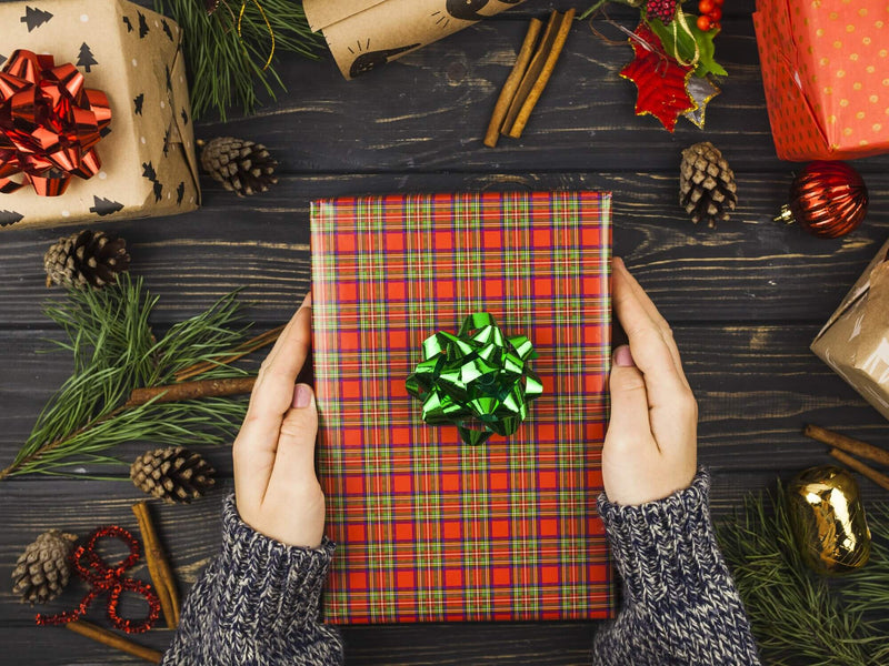 Japanese Gift Ideas for Her: For Family, Girlfriends & BFFs