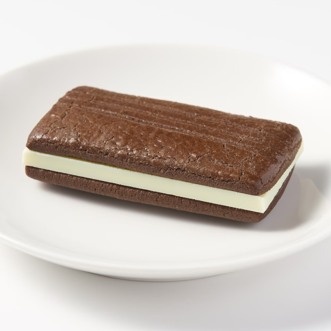 MUJI White Chocolate Sandwich Cookie