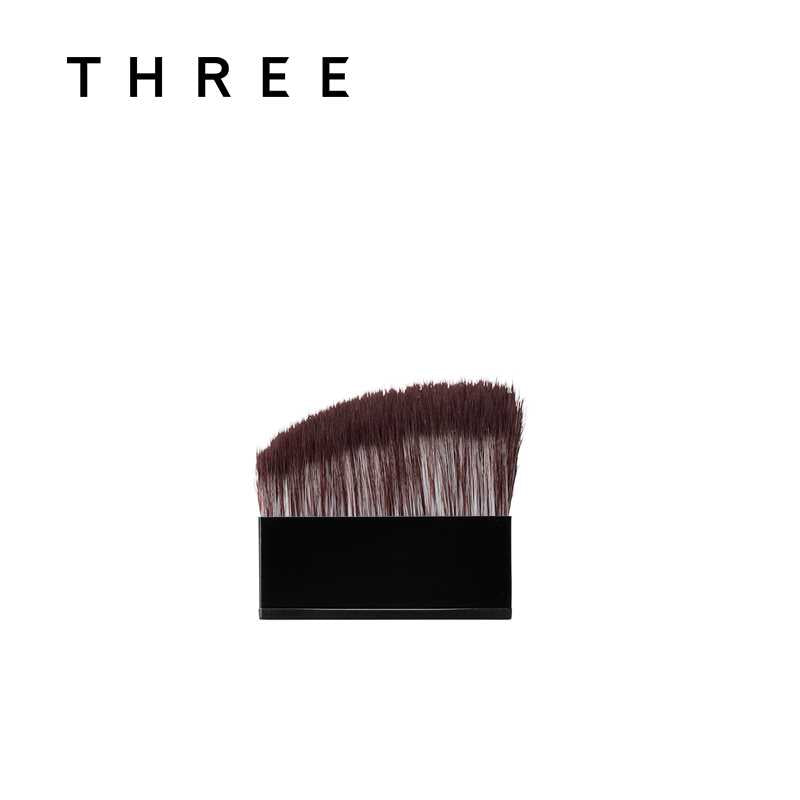 THREE Pristine Complexion Powder Foundation