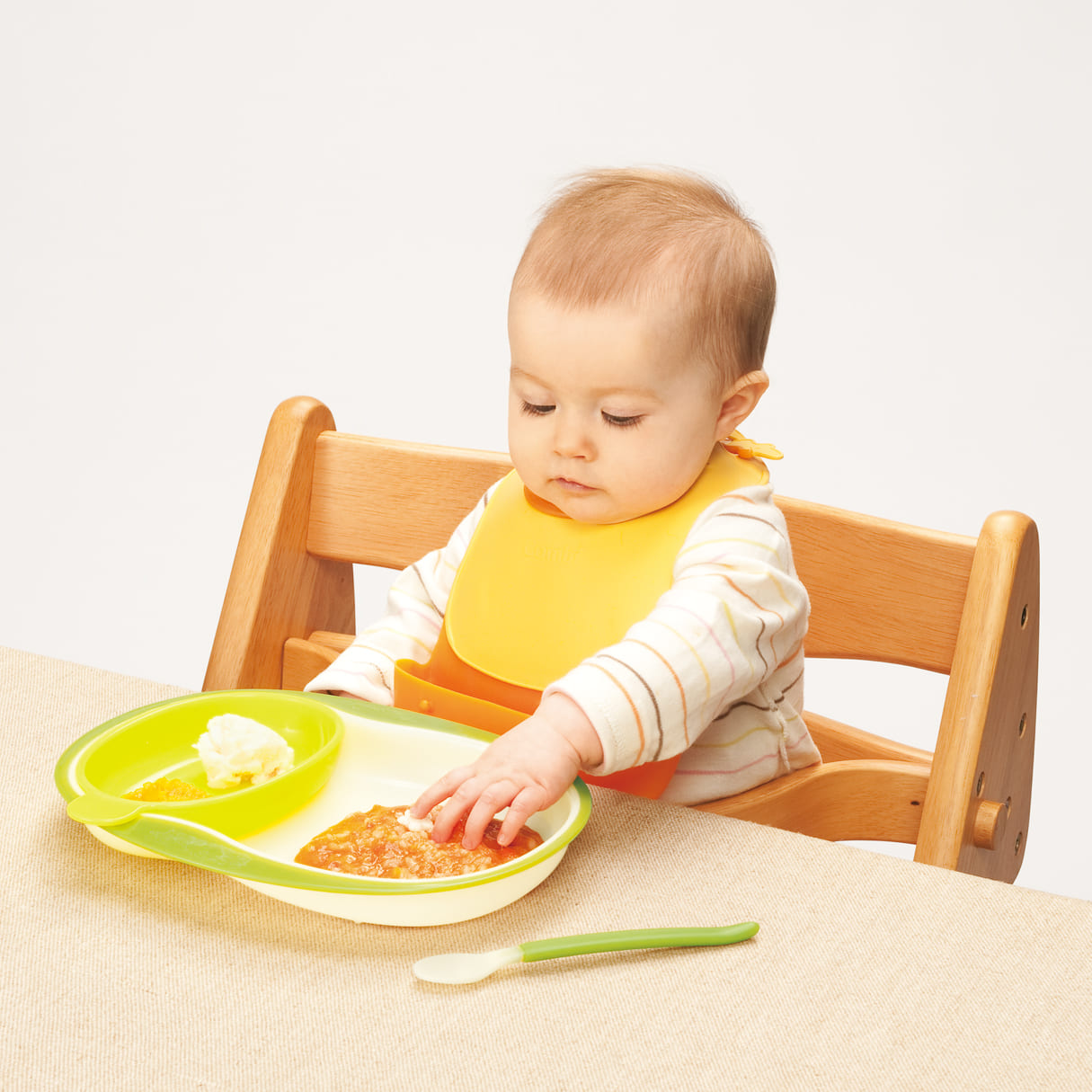 Combi Baby Label Feeding Spoon with Case