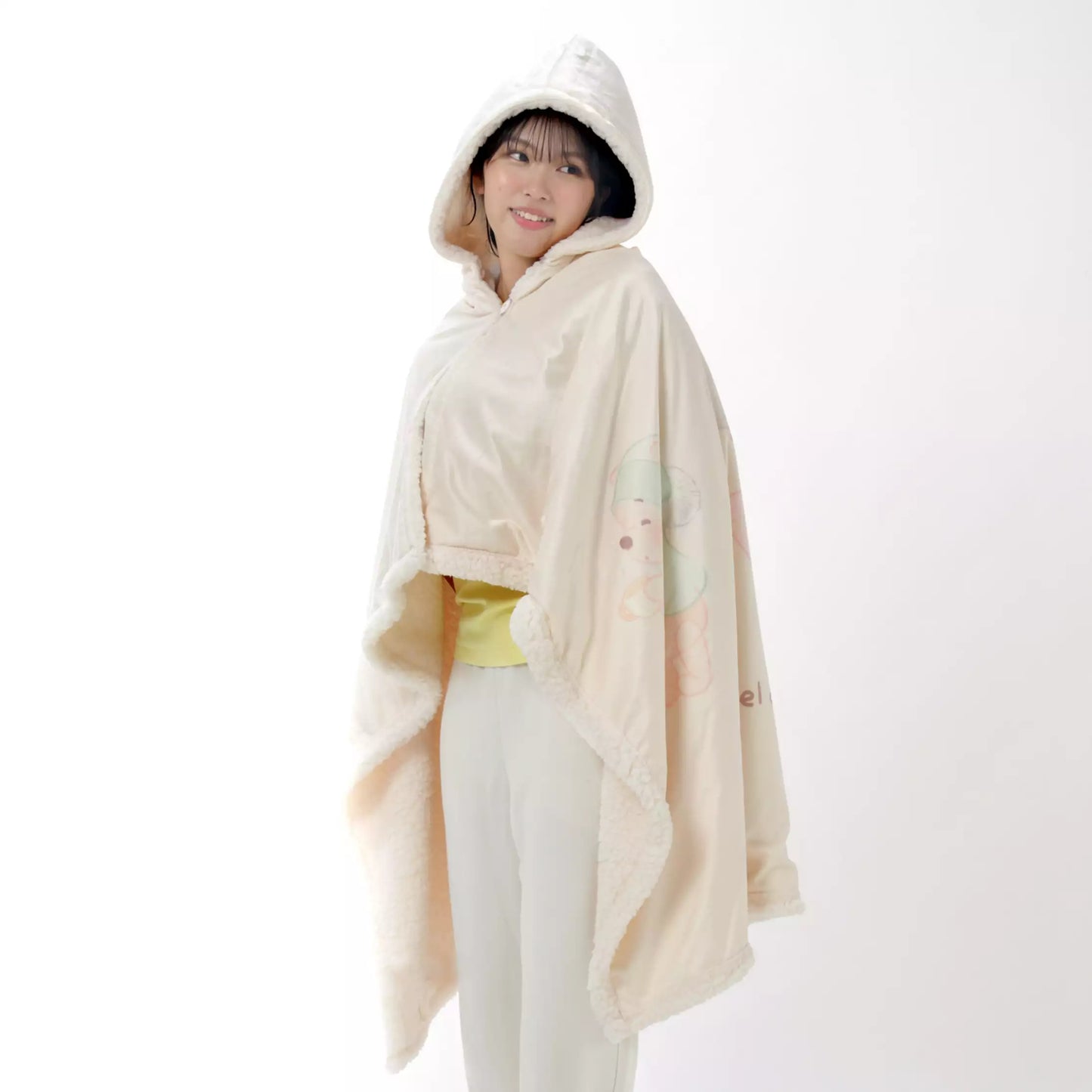 Disney Winnie the Pooh Cloak Hooded Blanket