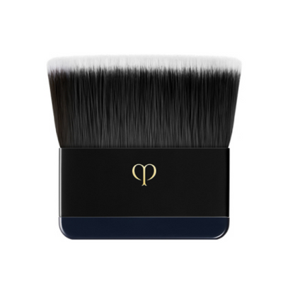 Clé de Peau Beauté Radiant Powder Foundation Brush