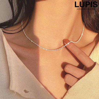 LUPIS Silver Necklace