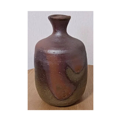 Kameya Japan Tradition - Bizen ware Sake Bottle and Matcha Tea Bowls by Jumpei Kaneshige