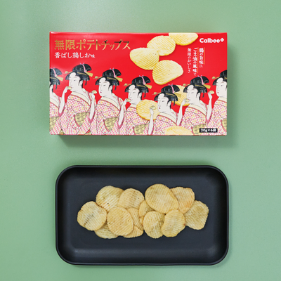Calbee Mugen Potato Chips (Salt & Chicken Flavor)