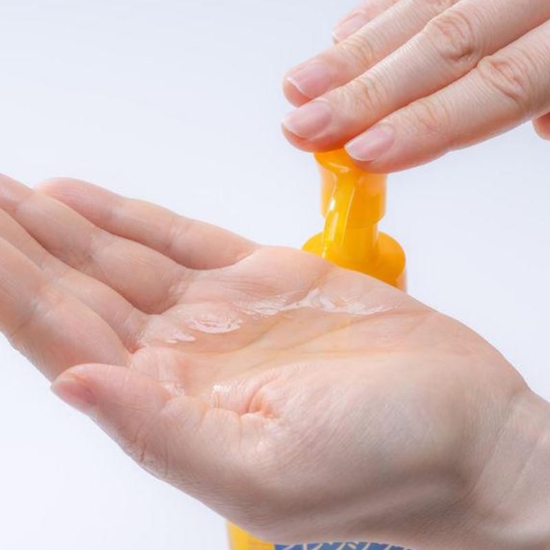 KOSÉ Softymo Deep Cleansing Oil (Minion Design)