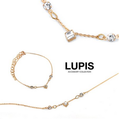 Gold Square Stone Bracelet