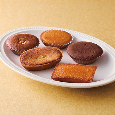 Tokyo Fugetsudo Sweets Gallery Cake Assortment