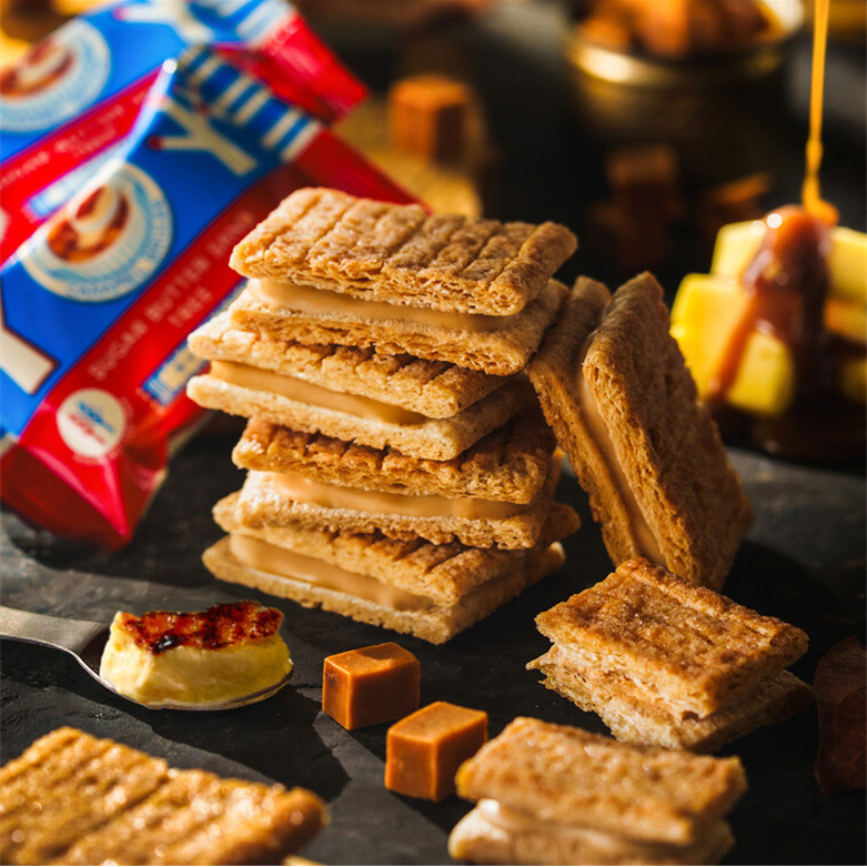 SUGAR BUTTER SANDWICH TREE Crème Brûlée Cream Sandwich Cookies (7 pieces)