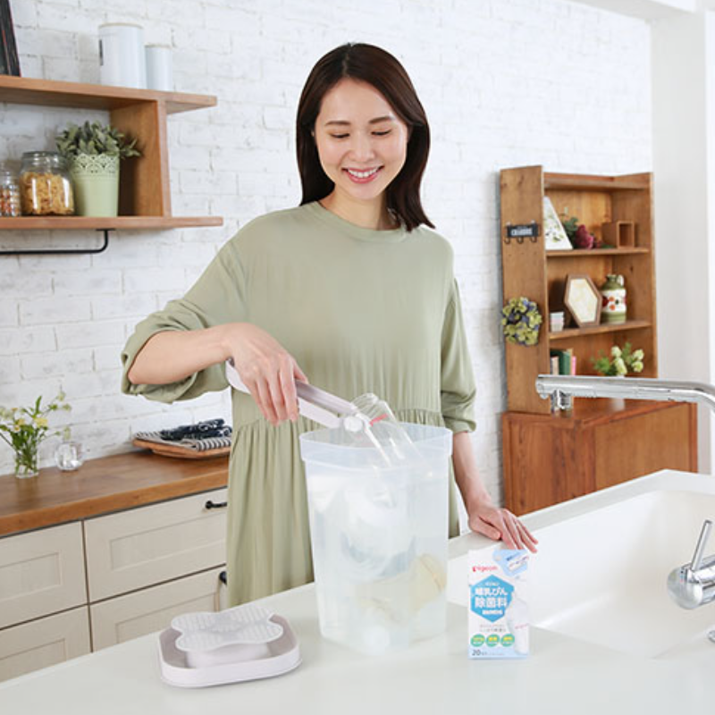 Pigeon Milk Pon S Sterilizing Powder for Baby Bottles (Granule Type, 20 Packets)