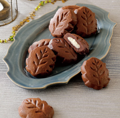 Milk Baton The Cream-in Cookies (8 pieces)