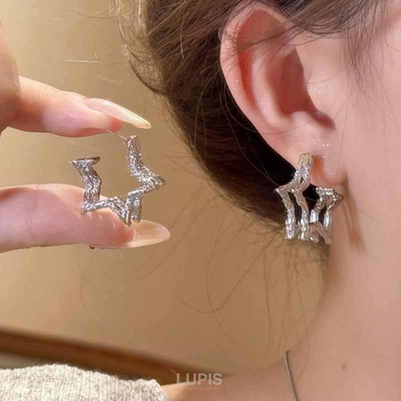 Lupis Double Line Star Hoop Earrings