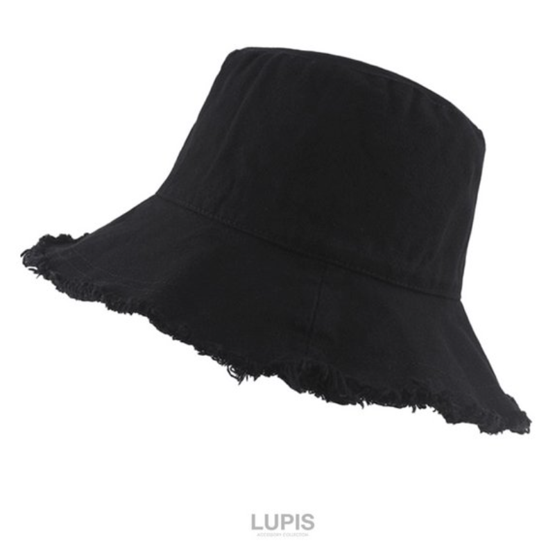 Lupis Tassel Bucket Hat