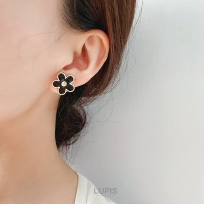 Lupis Black & White Flower Clip-on Earrings