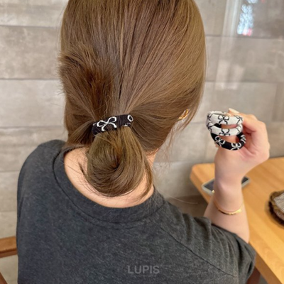 LUPIS Bow Pattern Elastic Hair Tie v2885 Ivory/Black