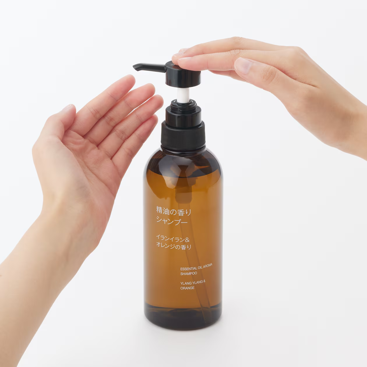Muji Essential Oil Aroma Shampoo (Ylang Ylang & Orange)