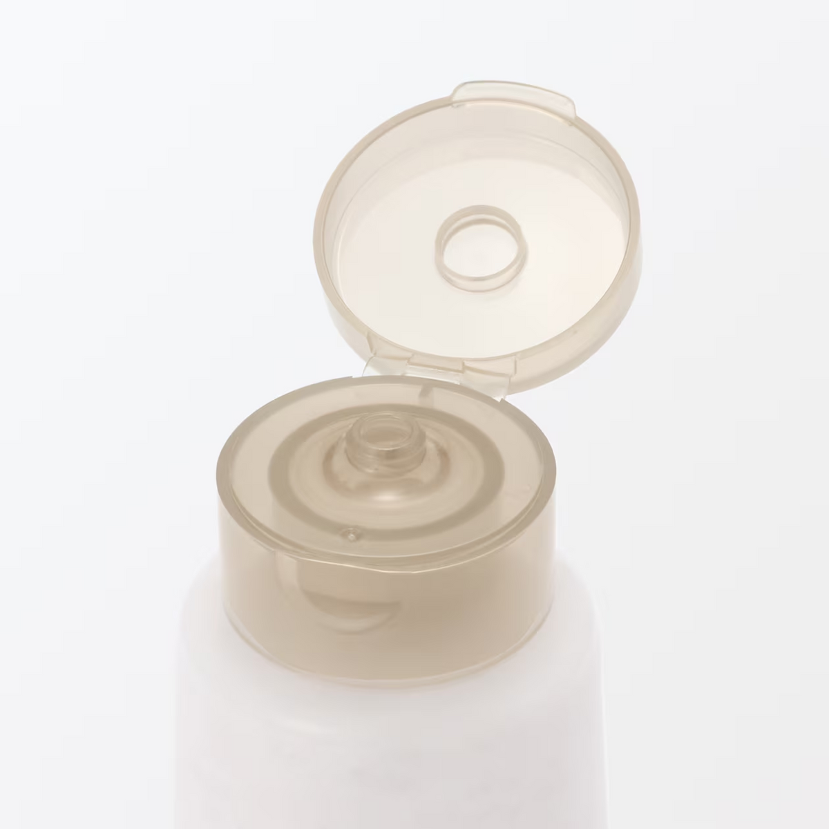 MUJI Mild Scrub Face Wash