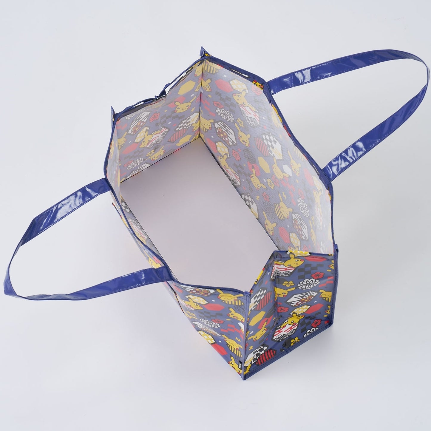 Pokemon Japanese Style Pikachu Print Carry On Tote Bag