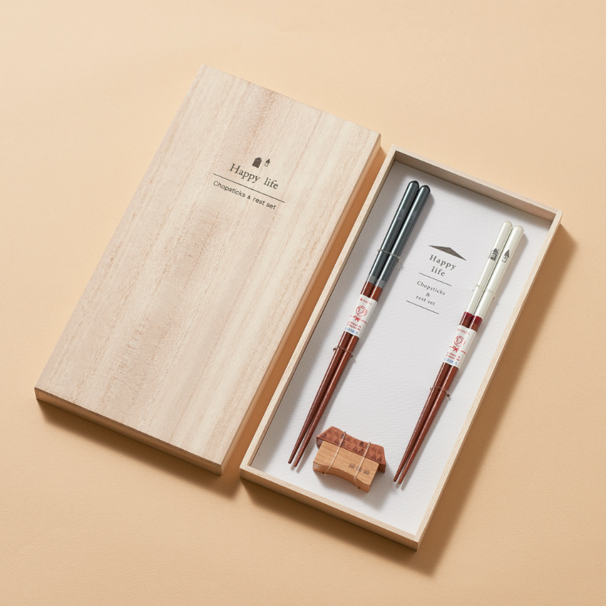 PREORDER Ishida Happy Life Couples' Chopsticks Set