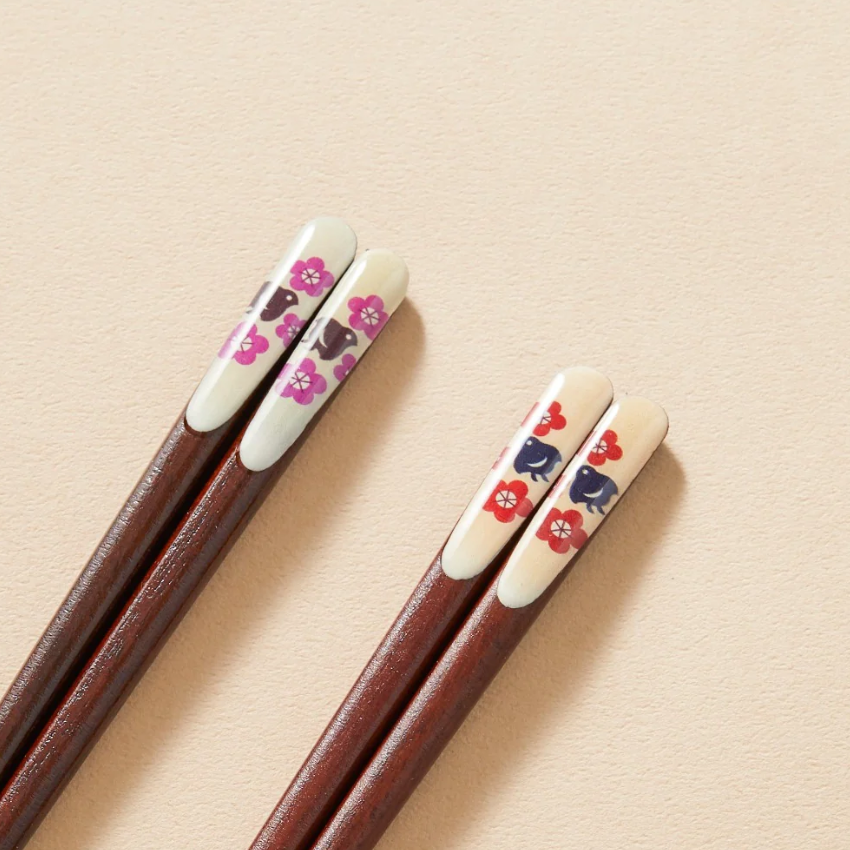 PREORDER Ishida Plum Blossom and Bird Pattern Couples' Chopsticks Set