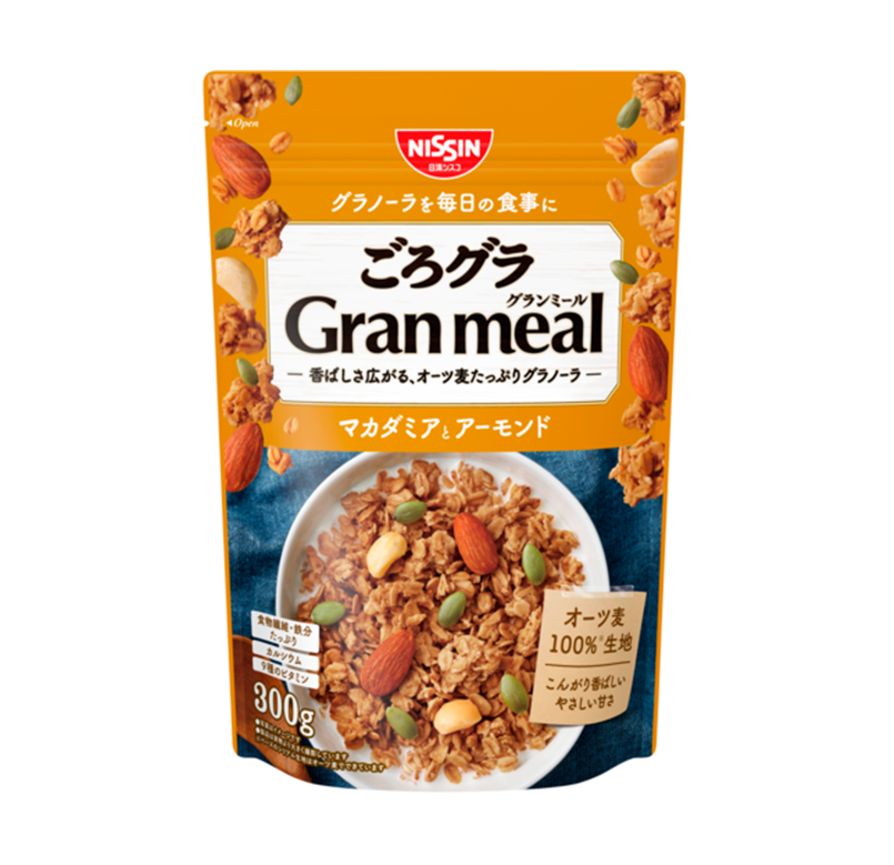 Nissin GoroGara Gran Meal Macadamia and Almond Granola Cereal