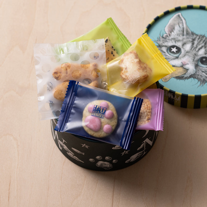Akasaka Kakiyama Blue Kitten Tin Rice Cracker Assortment