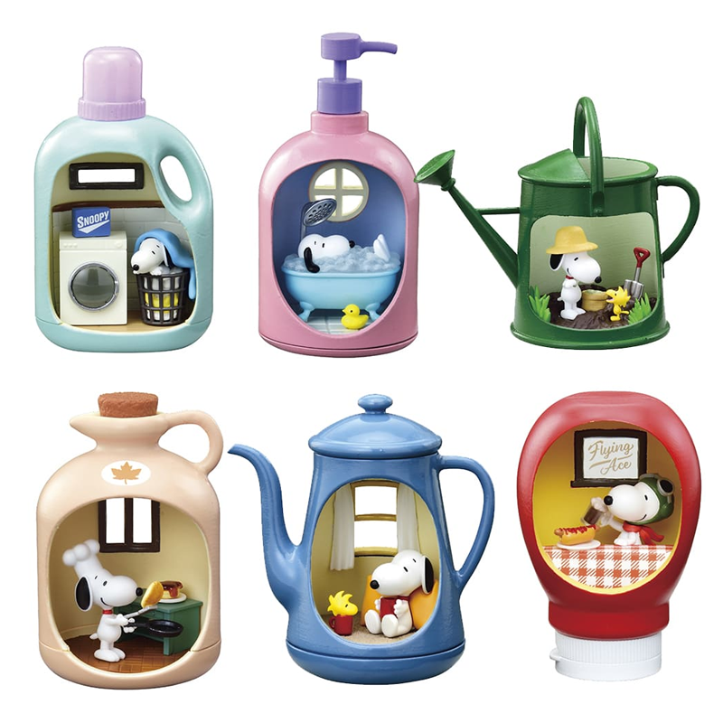 PEANUTS “SNOOPY’s LIFE in a BOTTLE” Blind Box Figurine (1 out of 6)