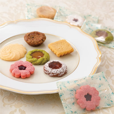 PREORDER Atelier UKAI Four Secs Assorti 8-Piece Spring Cookie Assortment