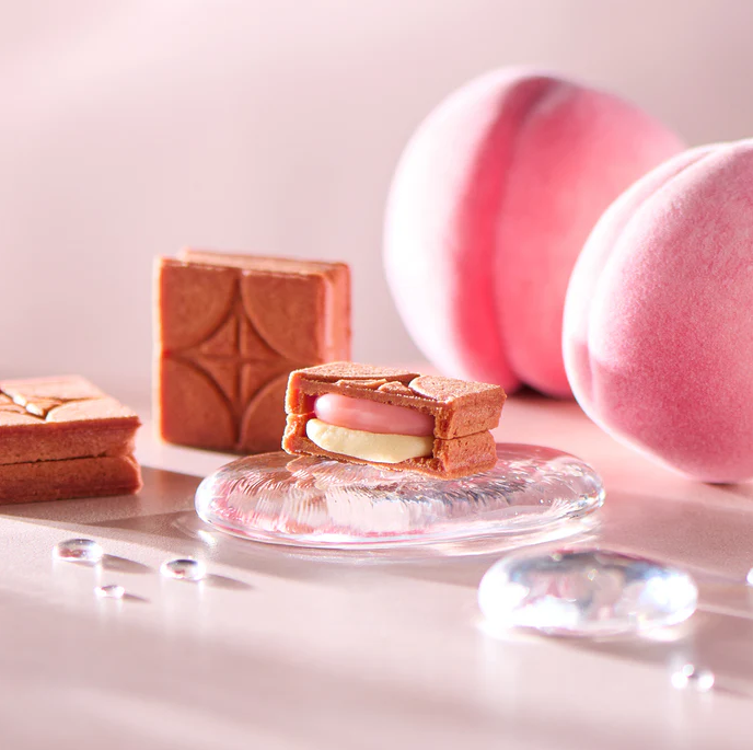 PREORDER PRESS BUTTER SAND 5-Piece Peach Butter Sandwich Cookies