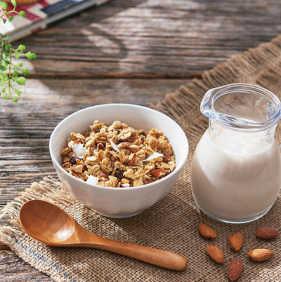 Calbee MyGra Fragrant Roasted Almond & Chocolate Crunch Granola Cereal